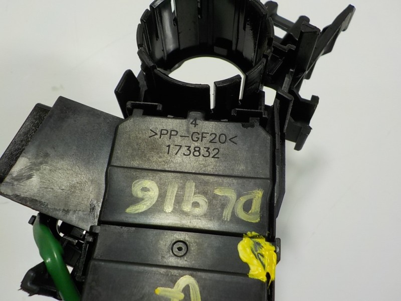 Recambio de mando luces para toyota yaris 1.0 cat referencia OEM IAM 841400D300 173832 