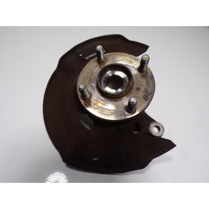 Recambio de mangueta delantera derecha para toyota yaris 1.0 cat referencia OEM IAM 432110D230  435020D101