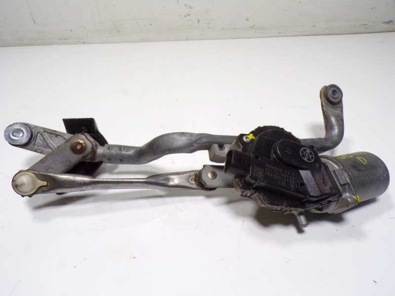 Recambio de motor limpia delantero para toyota yaris 1.0 cat referencia OEM IAM 851100D190 851100D190 