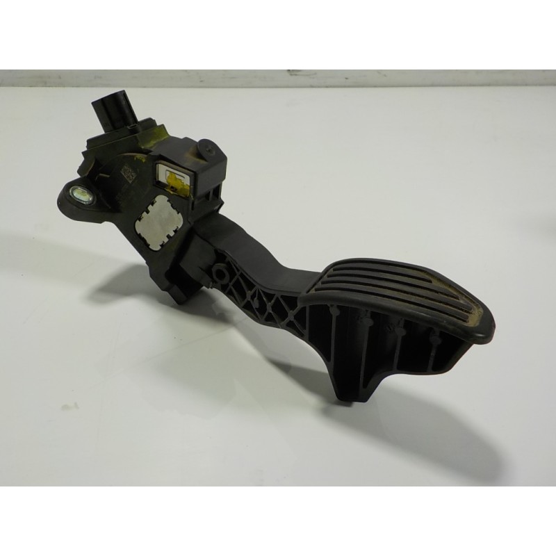 Recambio de potenciometro pedal para toyota yaris 1.0 cat referencia OEM IAM 781100D110 781100D110 