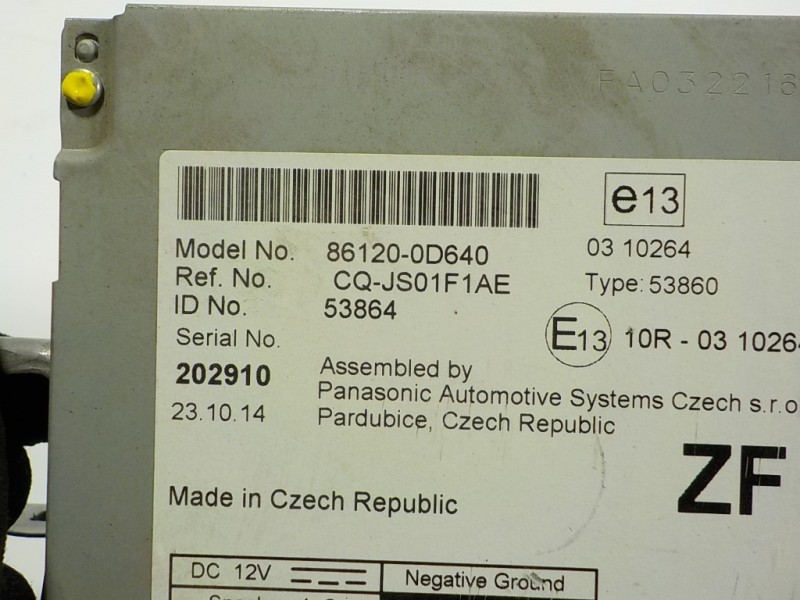 Recambio de sistema audio / radio cd para toyota yaris 1.0 cat referencia OEM IAM 861200D640 861200D640 