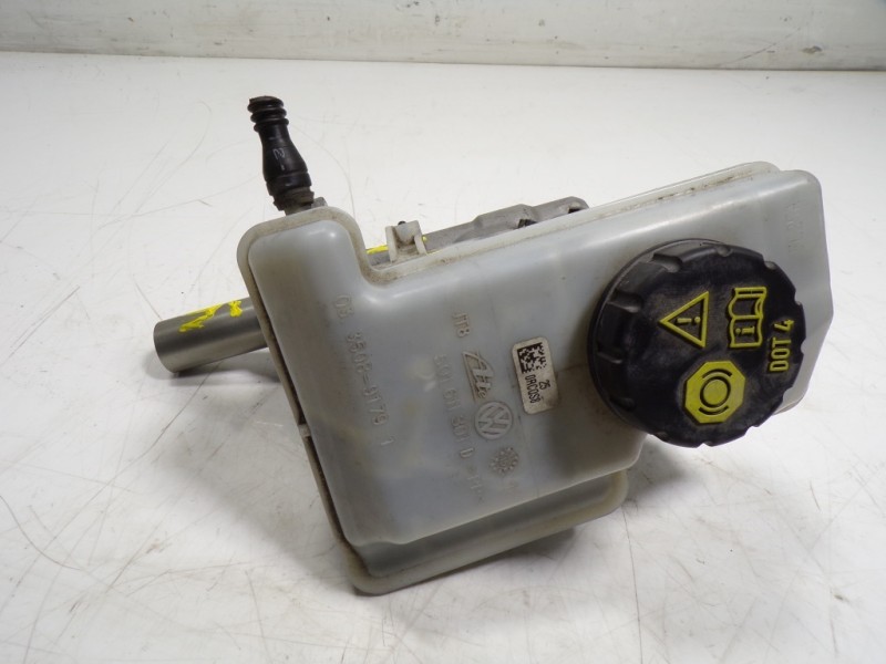 Recambio de bomba freno para volkswagen golf vii variant 2.0 tdi referencia OEM IAM 5Q1611021A 5Q1611301D 