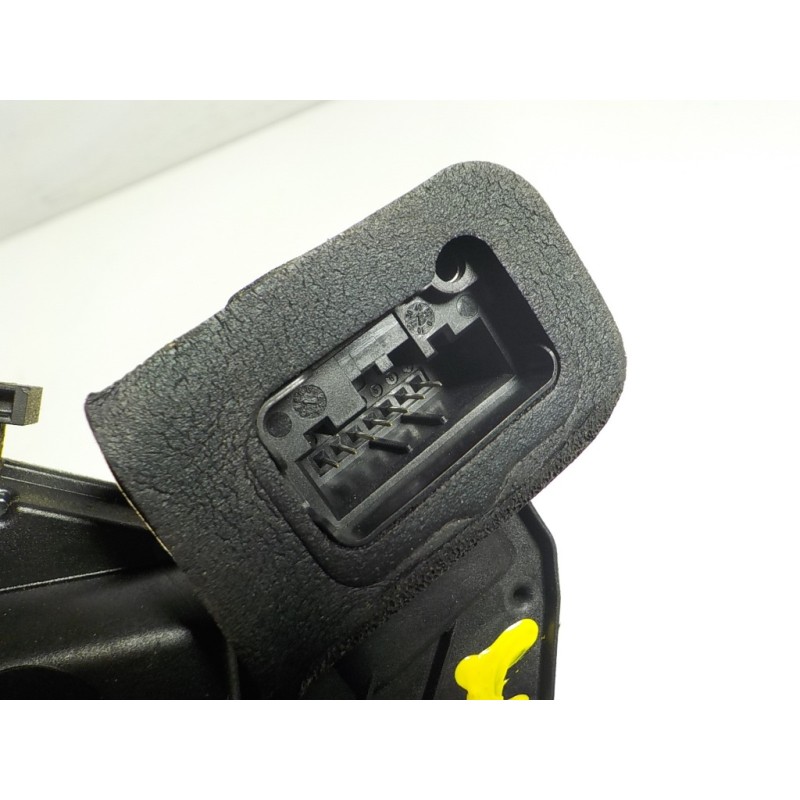 Recambio de cerradura puerta delantera derecha para volkswagen golf vii variant 2.0 tdi referencia OEM IAM 5K1837016E 5K1837016E