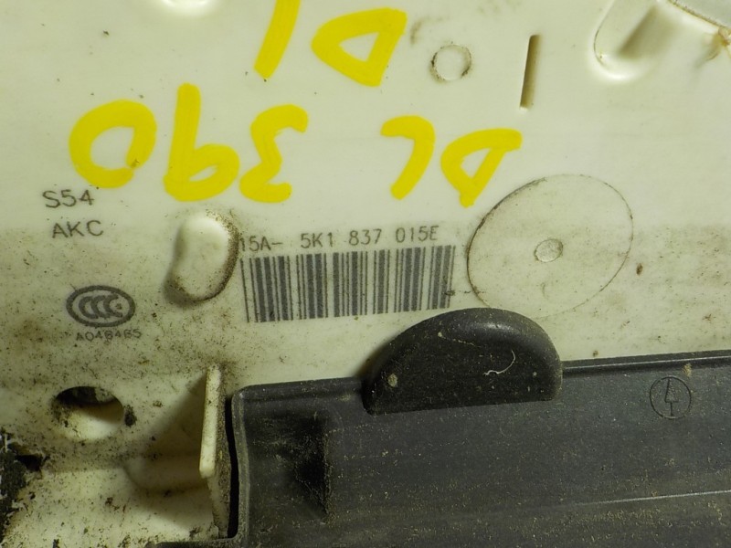 Recambio de cerradura puerta delantera izquierda para volkswagen golf vii variant 2.0 tdi referencia OEM IAM 5K1837015E 5K183701