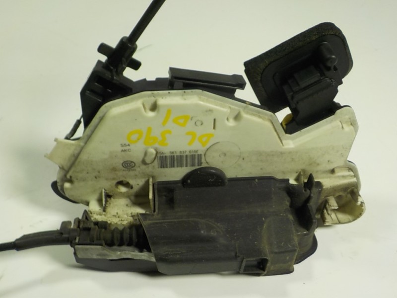 Recambio de cerradura puerta delantera izquierda para volkswagen golf vii variant 2.0 tdi referencia OEM IAM 5K1837015E 5K183701