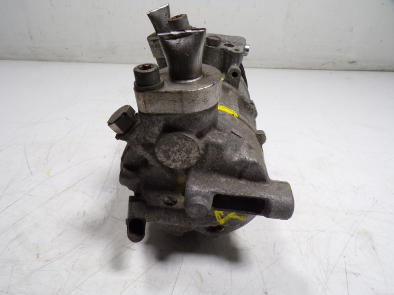 Recambio de compresor aire acondicionado para volkswagen golf vii variant 2.0 tdi referencia OEM IAM 5Q0820803F  