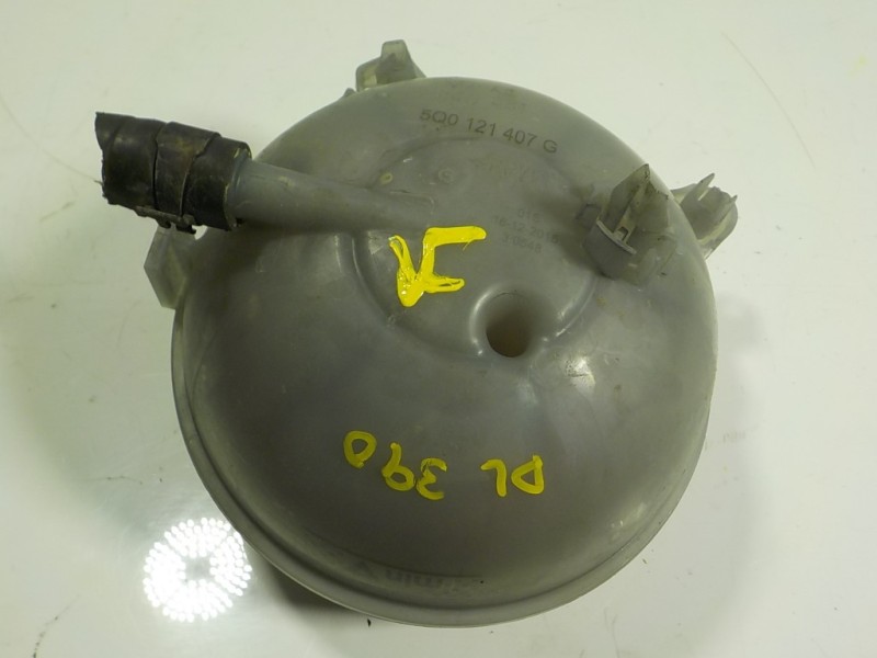 Recambio de deposito expansion para volkswagen golf vii variant 2.0 tdi referencia OEM IAM 5Q0121407G 5Q0121407G 