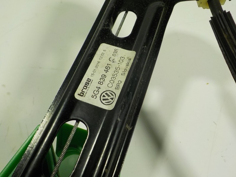 Recambio de elevalunas trasero izquierdo para volkswagen golf vii variant 2.0 tdi referencia OEM IAM 5G4839461C 5G4839461C 