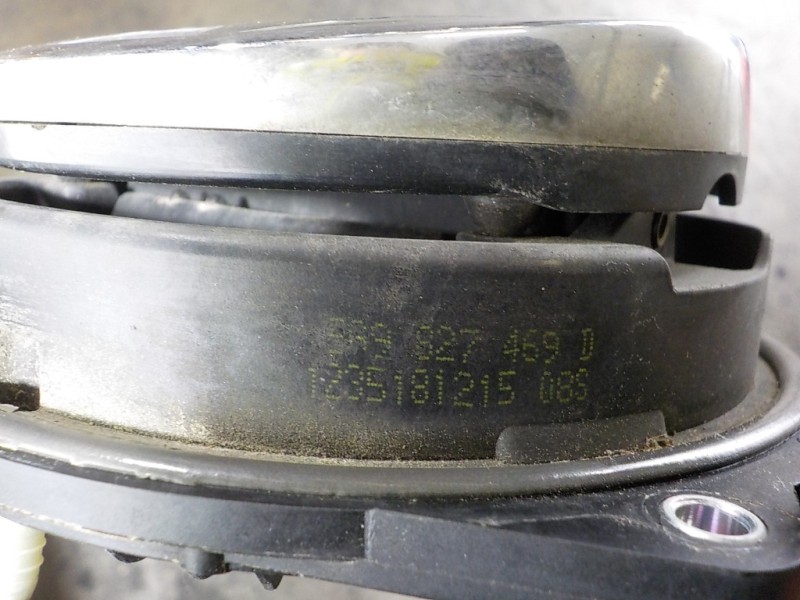 Recambio de maneta porton para volkswagen golf vii variant 2.0 tdi referencia OEM IAM 5G9827469DFOD 5G9827469D 