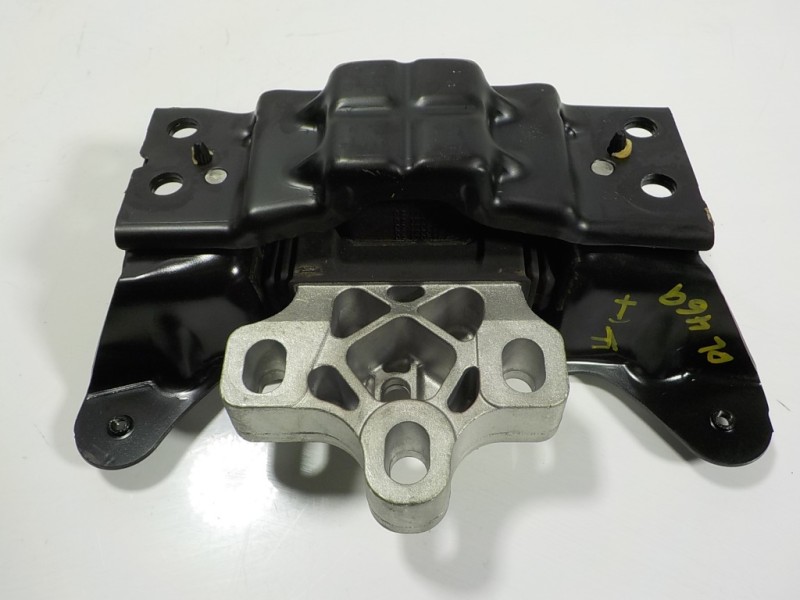 Recambio de soporte motor izquierdo para seat leon sportstourer (kl8) 2.0 tdi referencia OEM IAM 5Q0199555BJ 5Q0199555BJ 