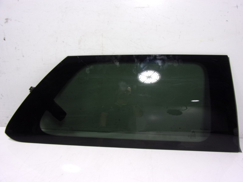 Recambio de cristal puerta trasero derecho para citroën c4 cactus 1.6 blue-hdi fap referencia OEM IAM   