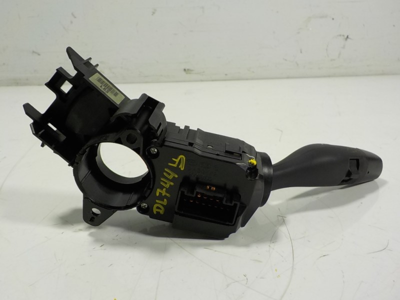 Recambio de mando luces para kia carens ( ) 1.7 crdi cat referencia OEM IAM 93410A4631 299119105 