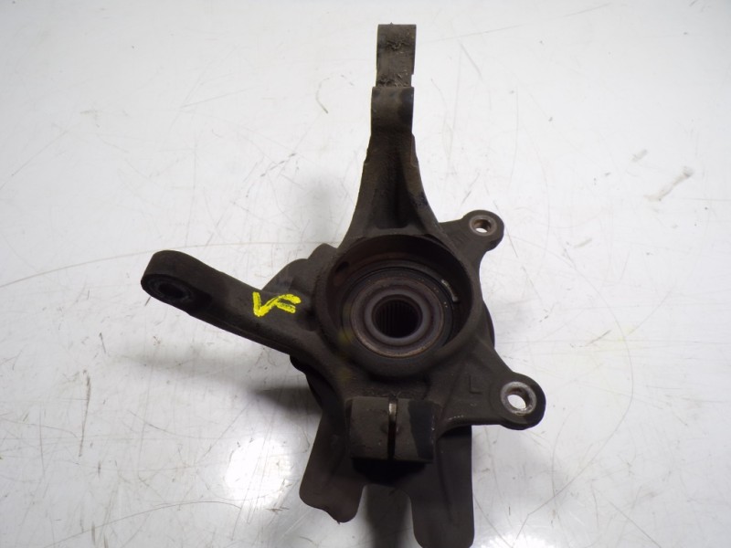 Recambio de mangueta delantera izquierda para kia carens ( ) 1.7 crdi cat referencia OEM IAM 51715A4001  5175039603