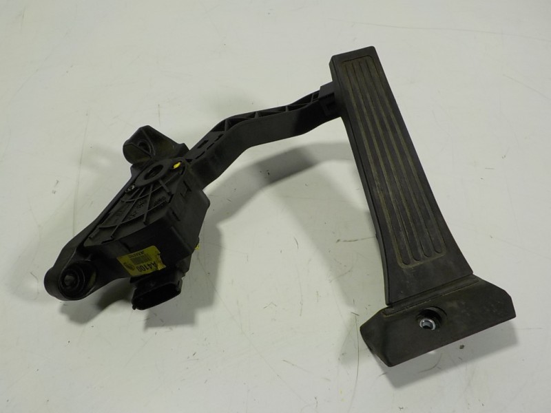 Recambio de potenciometro pedal para kia carens ( ) 1.7 crdi cat referencia OEM IAM 32700A4100 351904A7000 