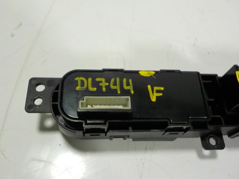 Recambio de warning para kia carens ( ) 1.7 crdi cat referencia OEM IAM 95960A4000 299128768 