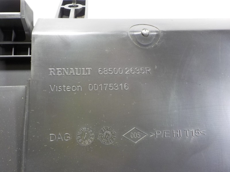 Recambio de guantera para renault kadjar 1.2 tce energy referencia OEM IAM 682526225R 685002635R 685002635R