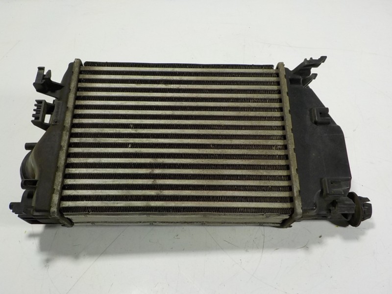 Recambio de intercooler para renault kadjar 1.2 tce energy referencia OEM IAM 144614EA1B 144614EA0A 