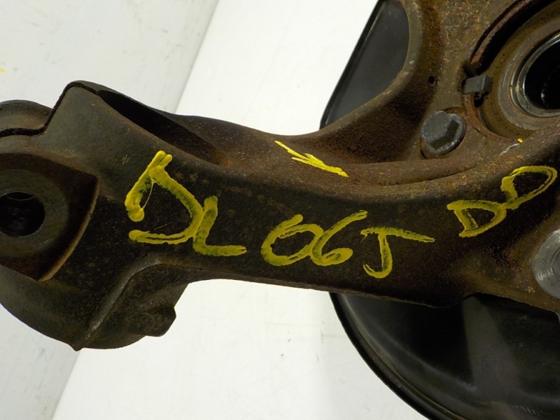 Recambio de mangueta delantera derecha para renault kadjar 1.2 tce energy referencia OEM IAM 400144EA0A  402024EA1A