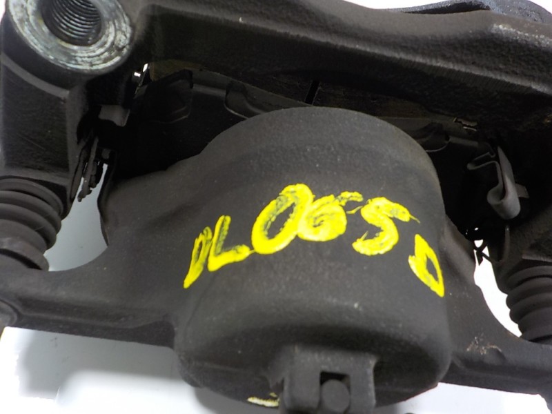 Recambio de pinza freno delantera izquierda para renault kadjar 1.2 tce energy referencia OEM IAM 410114EA0A  