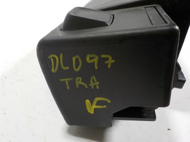 Recambio de bandeja trasera para bmw serie 5 touring (f11) 520d xdrive referencia OEM IAM 51479200685  