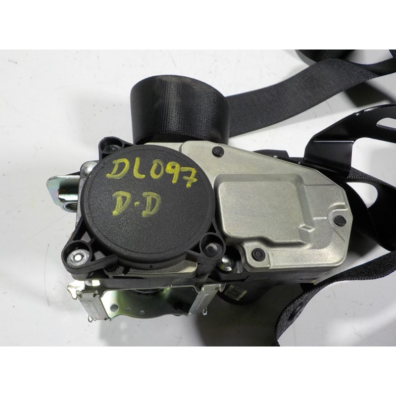 Recambio de cinturon seguridad delantero derecho para bmw serie 5 touring (f11) 520d xdrive referencia OEM IAM 72117382318 73823