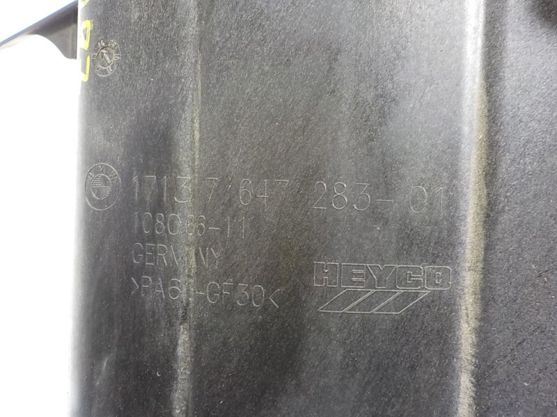 Recambio de deposito expansion para bmw serie 5 touring (f11) 520d xdrive referencia OEM IAM 17137647283 1713764728301 