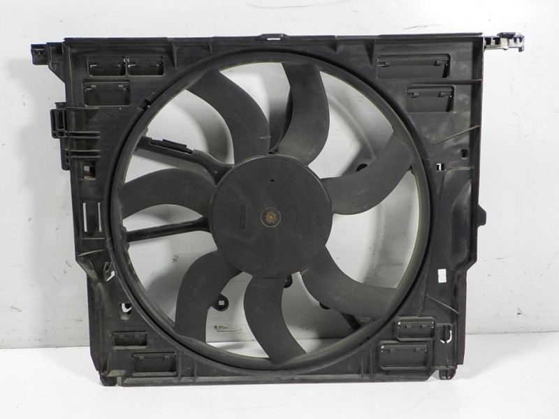 Recambio de electroventilador para bmw serie 5 touring (f11) 520d xdrive referencia OEM IAM 17428509741 6732759461001 