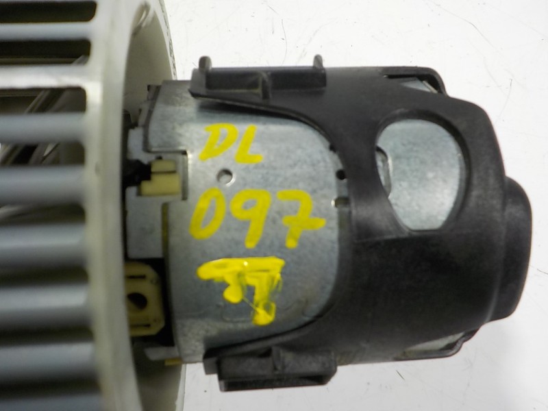 Recambio de motor calefaccion para bmw serie 5 touring (f11) 520d xdrive referencia OEM IAM 64119242607  