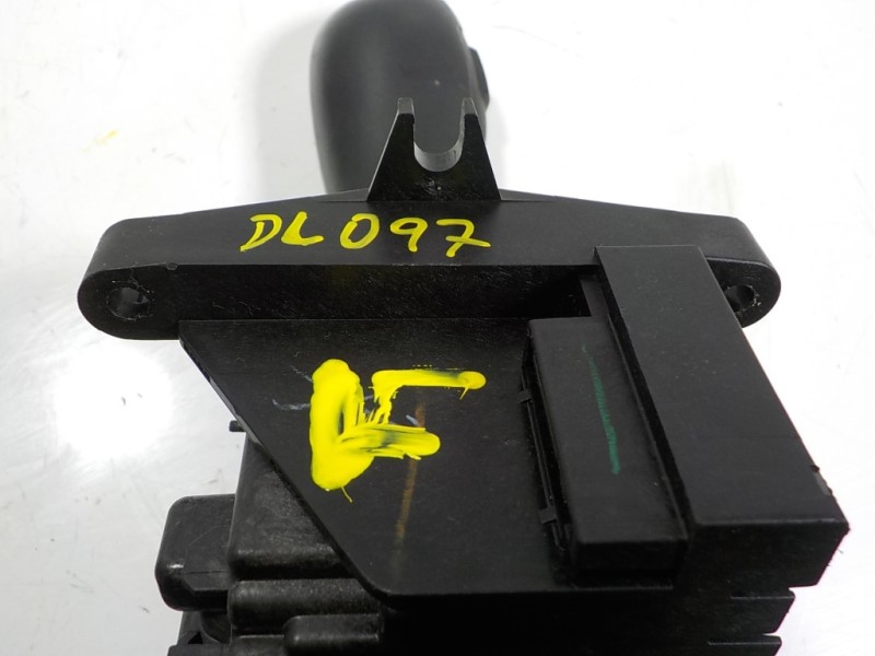 Recambio de palanca cambio para bmw serie 5 touring (f11) 520d xdrive referencia OEM IAM 61317950394 929690401 