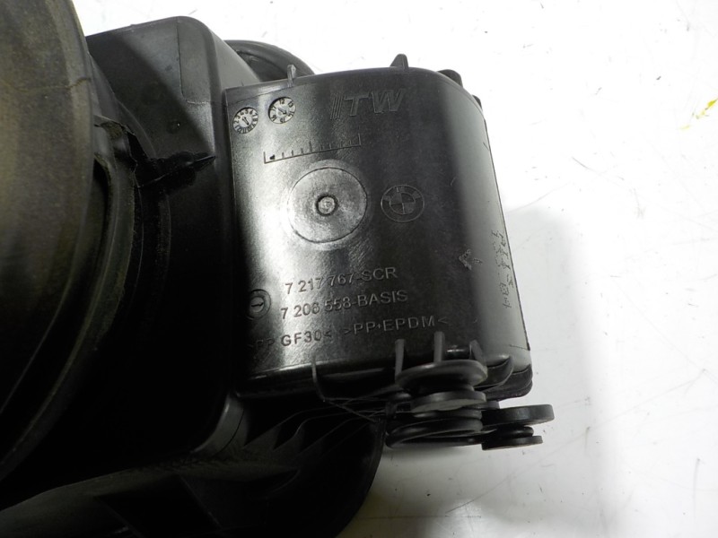 Recambio de tapa combustible para bmw serie 5 touring (f11) 520d xdrive referencia OEM IAM 51177206566 7217767 51177217767