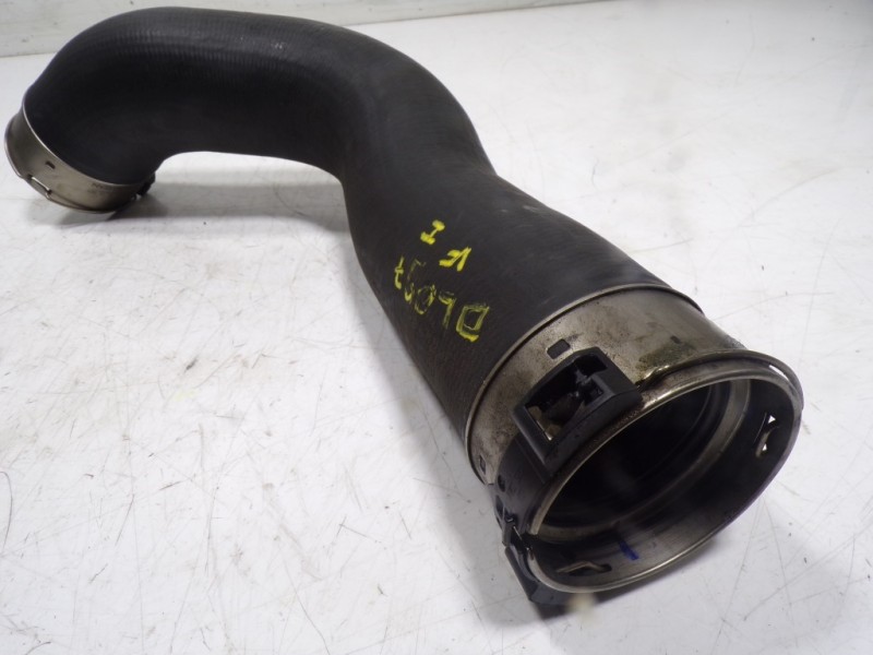 Recambio de tubo intercooler para bmw serie 5 touring (f11) 520d xdrive referencia OEM IAM 11617810615 781061502 