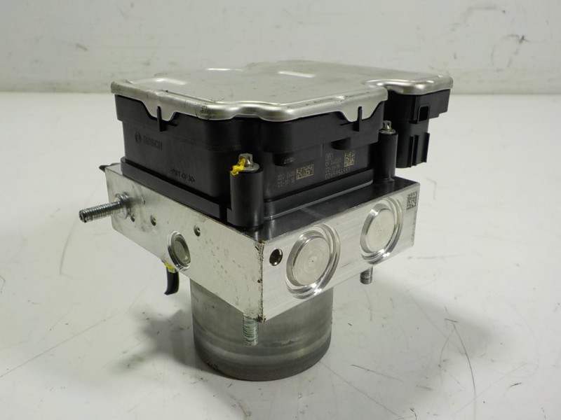 Recambio de abs para opel corsa f electric referencia OEM IAM  9842417680 