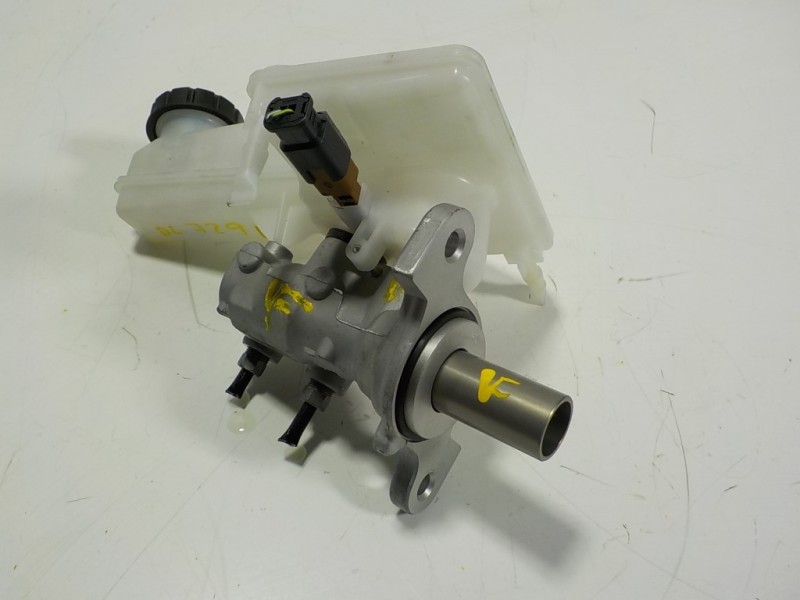 Recambio de bomba freno para opel corsa f electric referencia OEM IAM  A005P990 