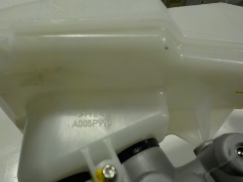 Recambio de bomba freno para opel corsa f electric referencia OEM IAM  A005P990 