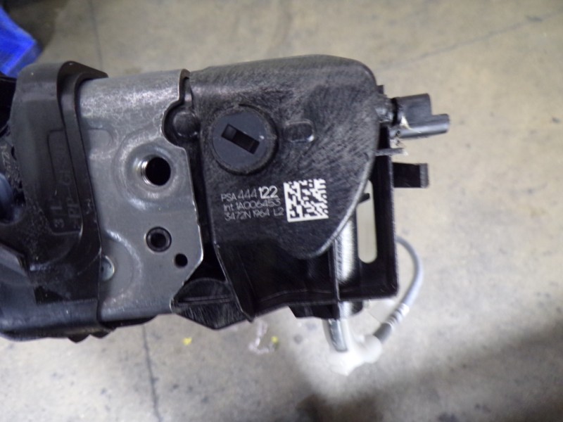 Recambio de cerradura puerta delantera izquierda para opel corsa f electric referencia OEM IAM  444122 