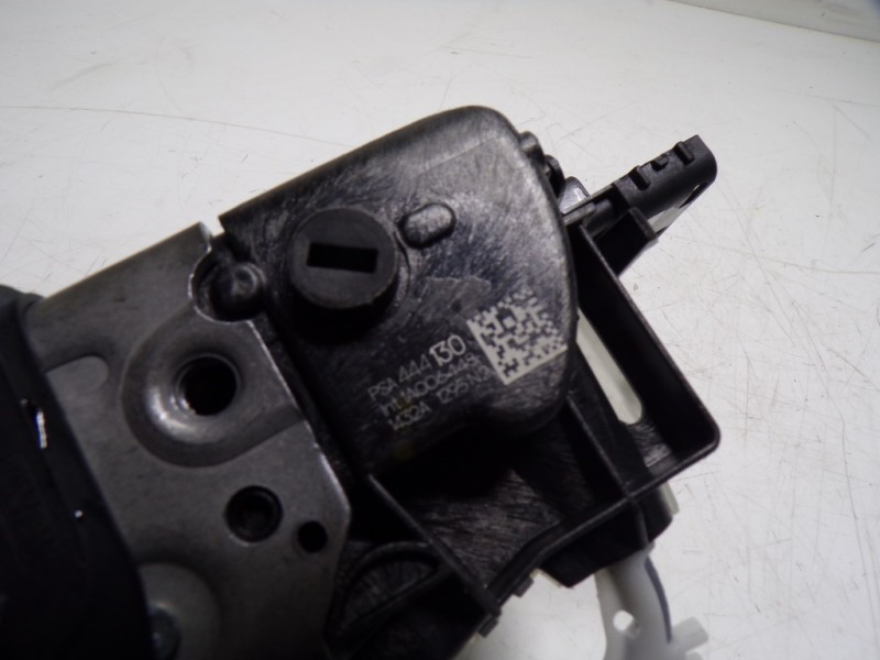 Recambio de cerradura puerta trasera izquierda para opel corsa f electric referencia OEM IAM  444130 