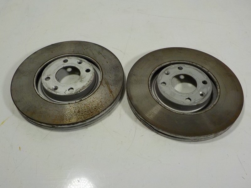 Recambio de disco freno delantero para opel corsa f electric referencia OEM IAM   