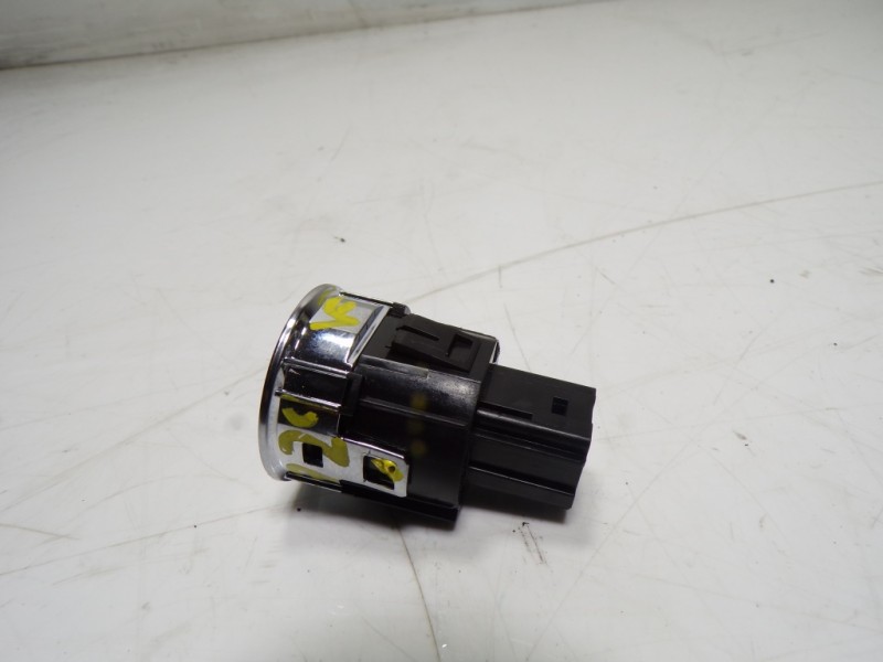 Recambio de modulo electronico para opel corsa f electric referencia OEM IAM  982720518000 