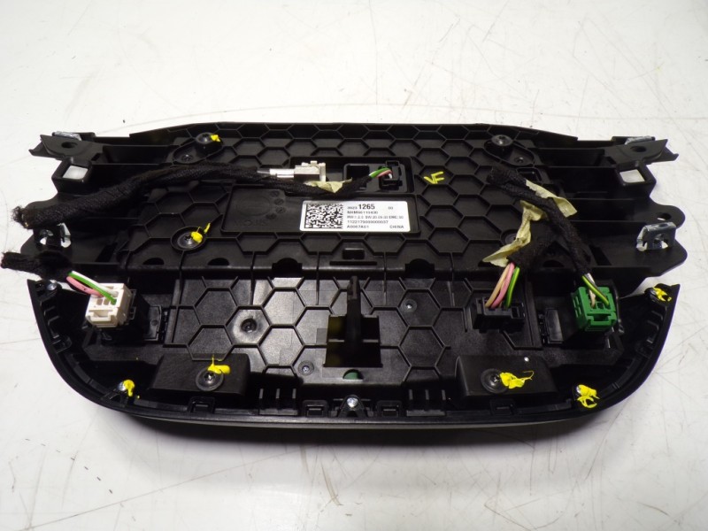 Recambio de pantalla multifuncion para opel corsa f electric referencia OEM IAM  3923126500 