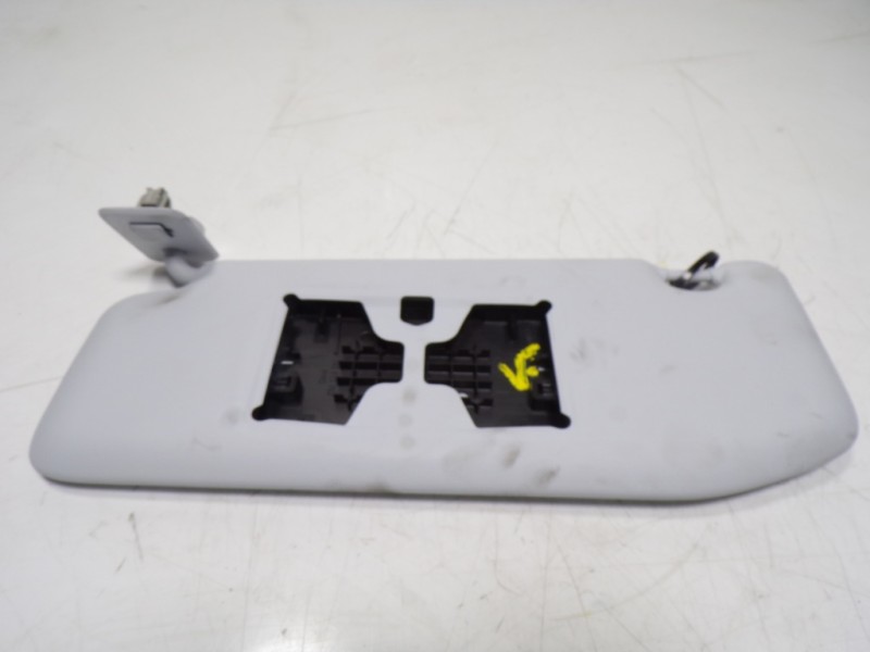 Recambio de parasol izquierdo para opel corsa f electric referencia OEM IAM   