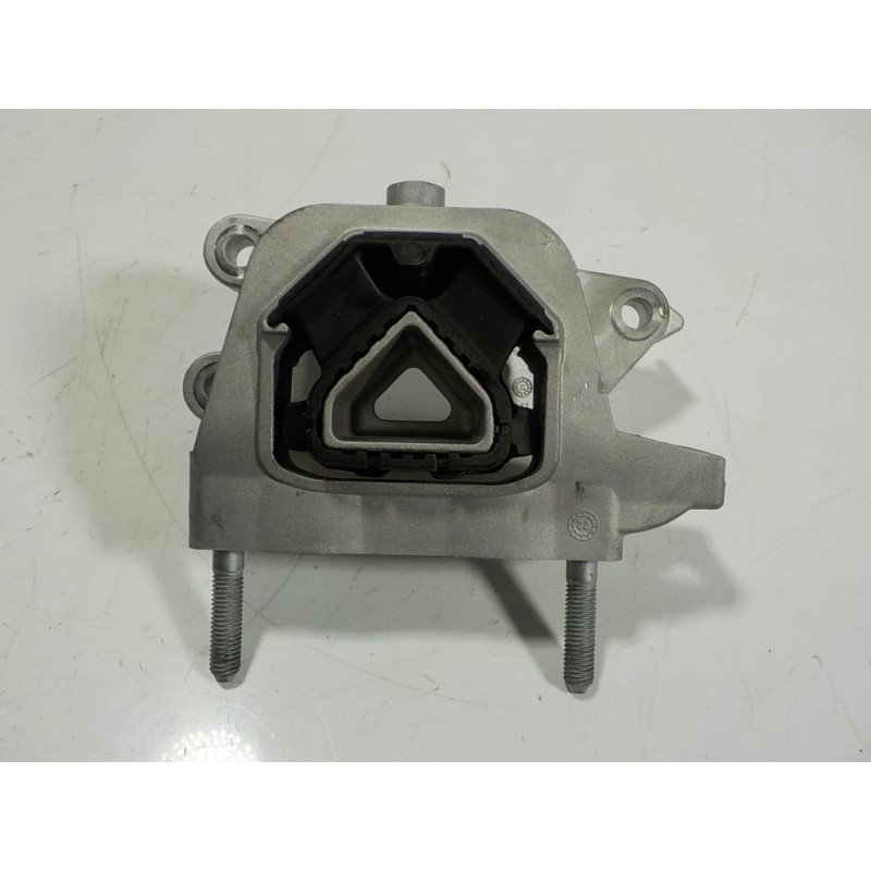 Recambio de soporte motor derecho para opel corsa f electric referencia OEM IAM  9826533880 