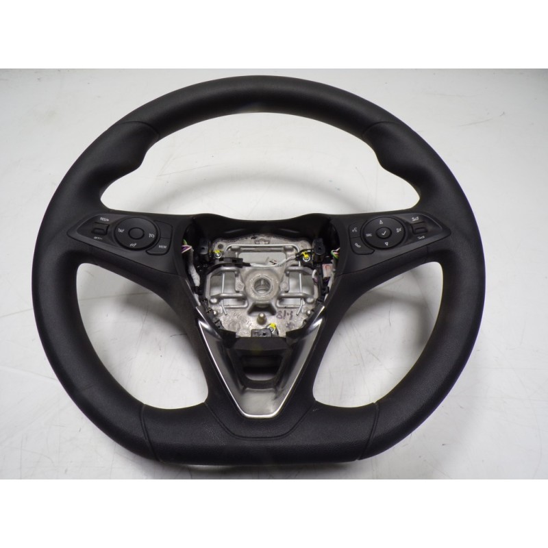 Recambio de volante para opel corsa f electric referencia OEM IAM  2230110829 