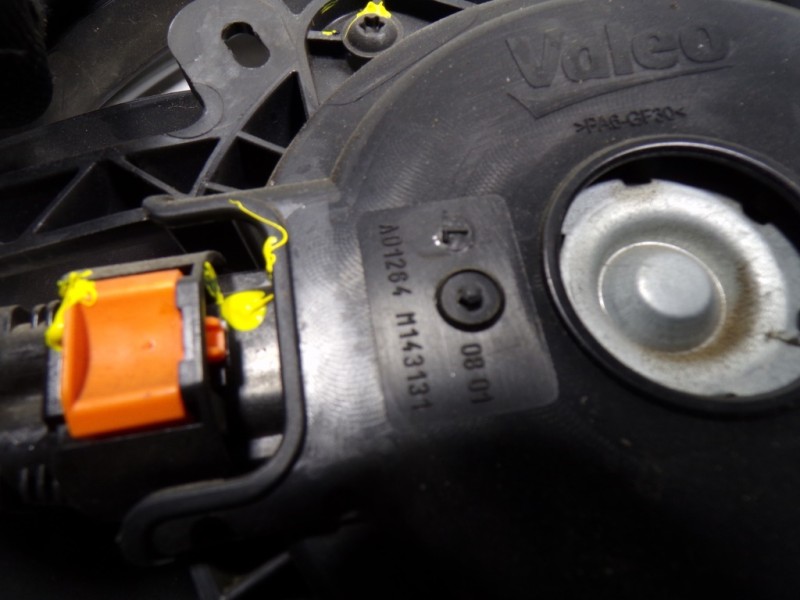 Recambio de electroventilador para citroën c3 aircross 1.2 12v vti referencia OEM IAM 9812028580 M143131 