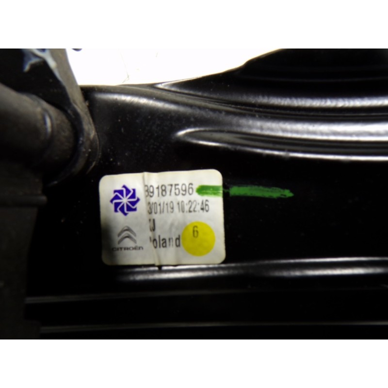 Recambio de elevalunas delantero derecho para citroën c3 aircross 1.2 12v vti referencia OEM IAM YQ00112480 39187596 