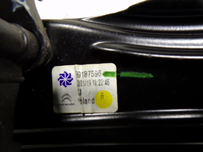 Recambio de elevalunas delantero derecho para citroën c3 aircross 1.2 12v vti referencia OEM IAM YQ00112480 39187596 