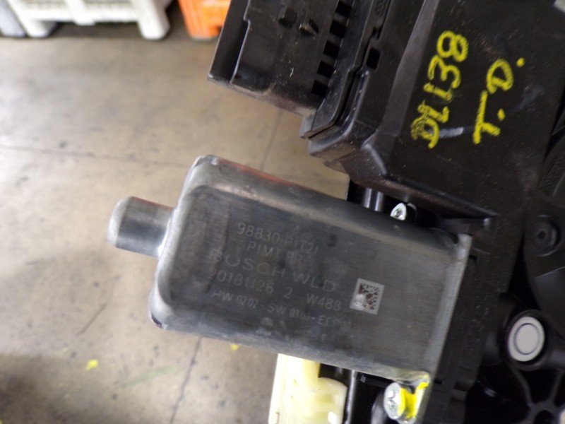 Recambio de elevalunas trasero derecho para citroën c3 aircross 1.2 12v vti referencia OEM IAM YQ00048480 39187594 