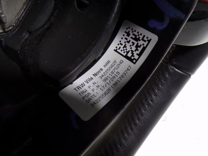 Recambio de volante para citroën c3 aircross 1.2 12v vti referencia OEM IAM 98118752HQ 98118752HQ 