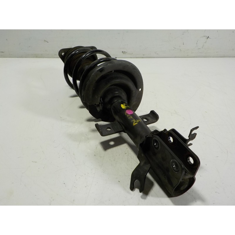 Recambio de amortiguador delantero izquierdo para renault clio iv 0.9 tce referencia OEM IAM 543022511R 543022511R 