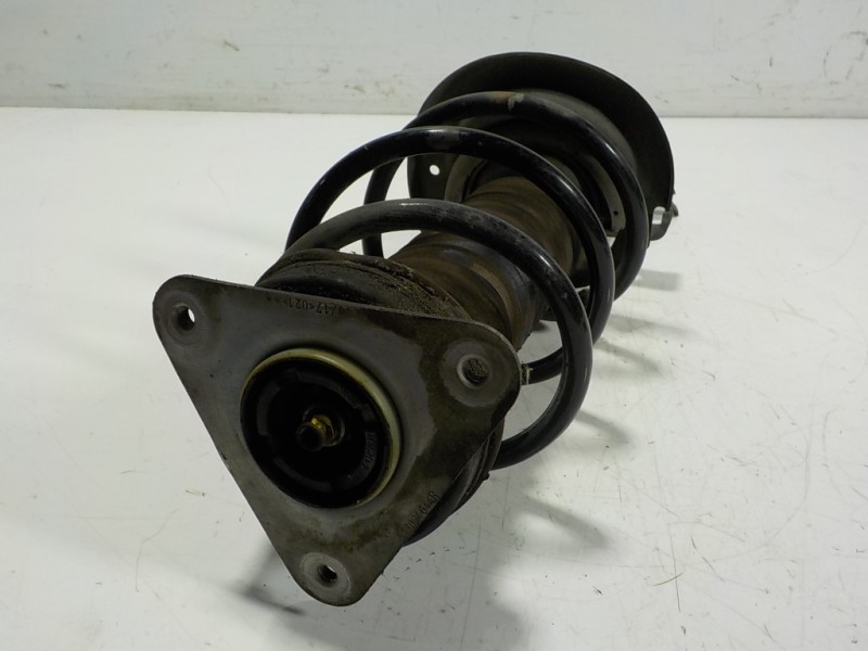 Recambio de amortiguador delantero izquierdo para renault clio iv 0.9 tce referencia OEM IAM 543022511R 543022511R 