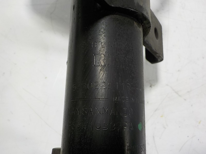 Recambio de amortiguador delantero izquierdo para renault clio iv 0.9 tce referencia OEM IAM 543022511R 543022511R 